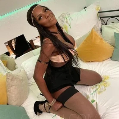 Naomi aus Frankreich