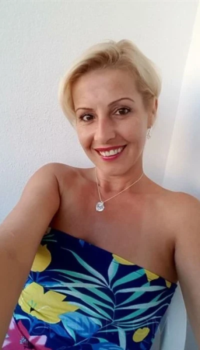 LILLA - GELERNTE MASSEURIN