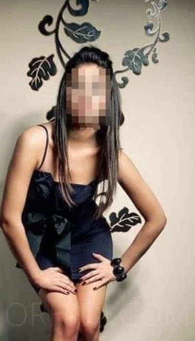 Trans-Julia Super-Party-24h-guten-sex-in-Daine-Stadt