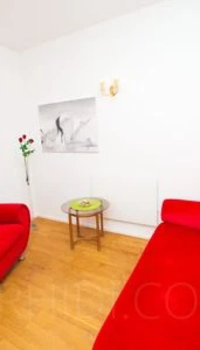 HERZLICH WILLKOMMEN IN DER VILLA TBZ! Bizarrstudio