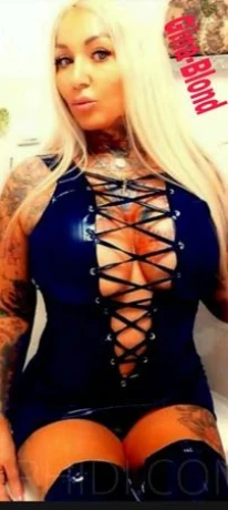 Tattoomodel Gina blond P*rno