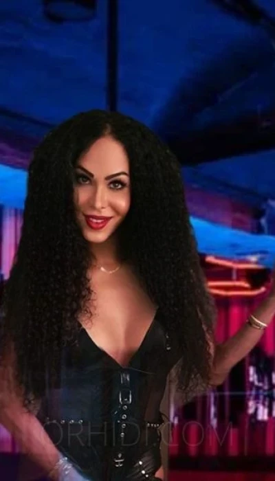 TS Vanessa XXL