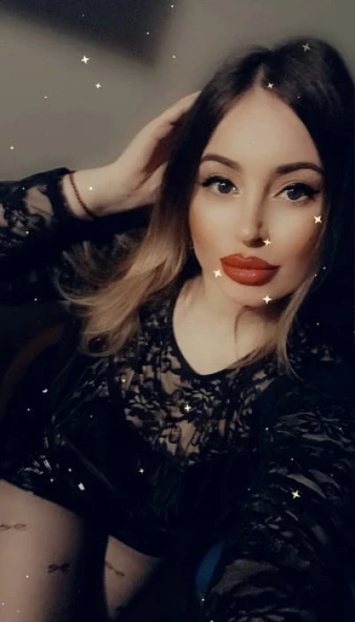Selena - Party Girl (18+)