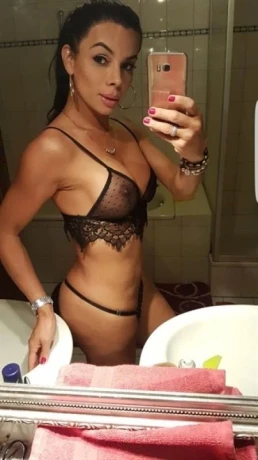 Ts Natalia Fox