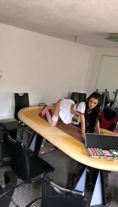 Karina - TOP SERVICE