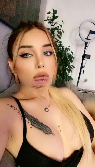 Turkish Queen Melissa