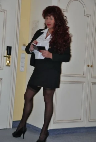 Vollbusige 90g Denise Kein Gv 8m