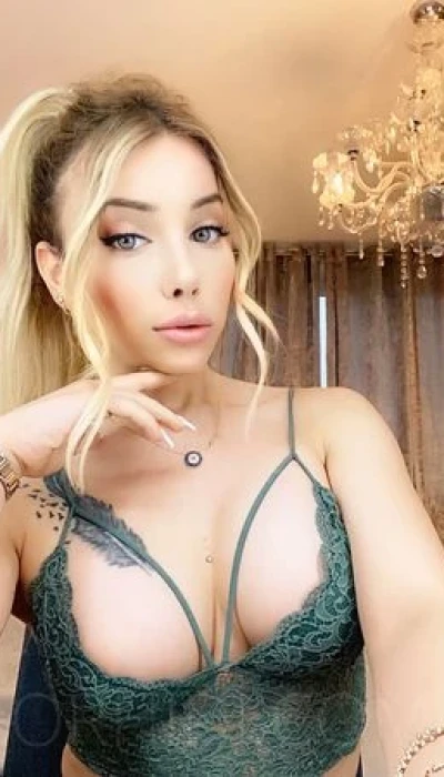 TS Ella D*ll - Türkish Sex bomb