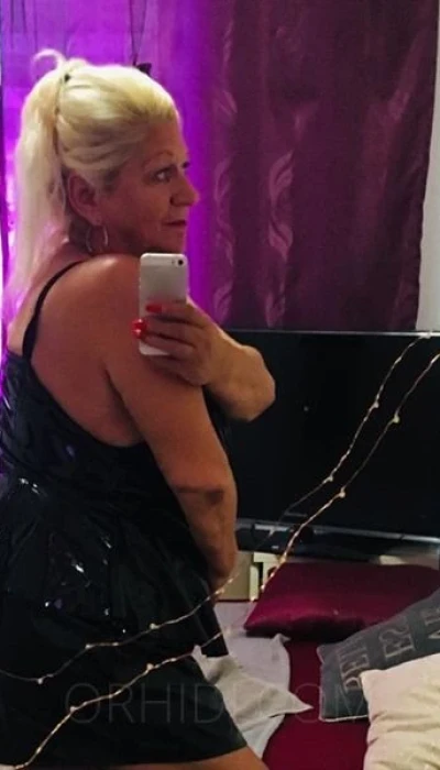 Deutsche Larizza, KS privat
