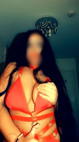 Raysa Hot