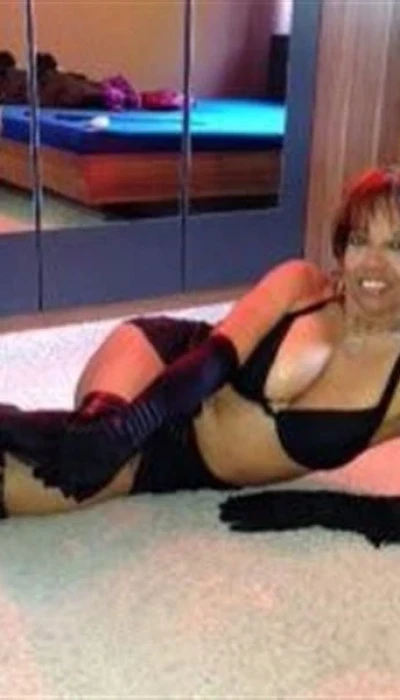 Valentina24