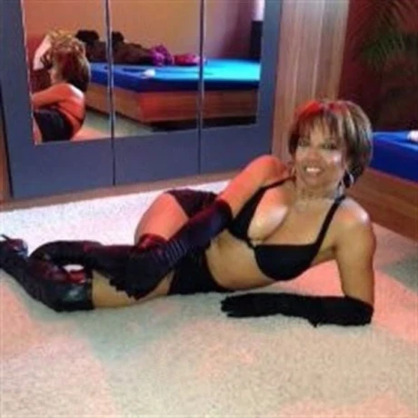 Valentina24