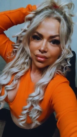 Karina 140m Aus Italien