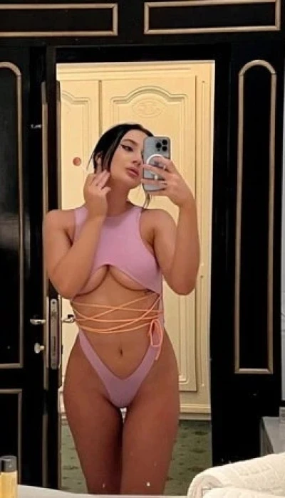 Josephine Besuchbar Und Escort