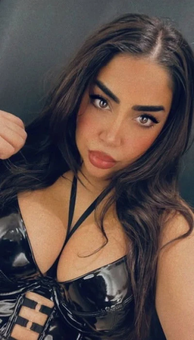 Mistress Jolie Fetisch Domina