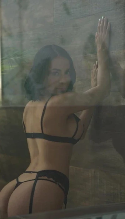 Sexy Bella Ganz Neu