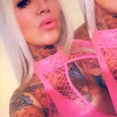 Tattoomodel Gina blond P*rno