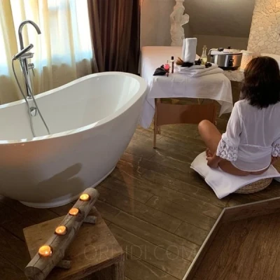 Lea Massage