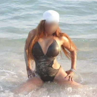 Sandra  GANZ PRIVAT/DISKRET