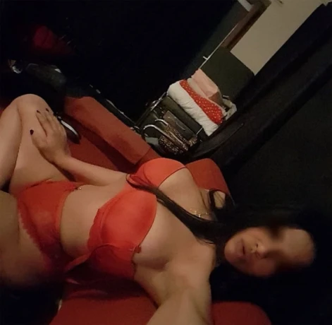 Kiara Sexy Party