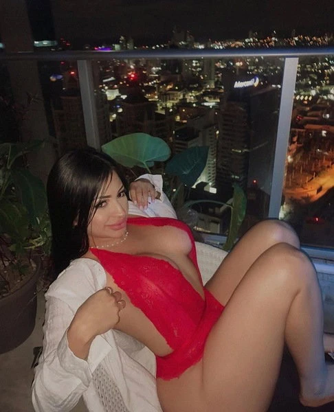 Isabela Latina Av Aus Kolumbien