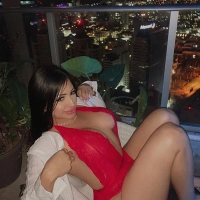 Isabela Latina Av Aus Kolumbien