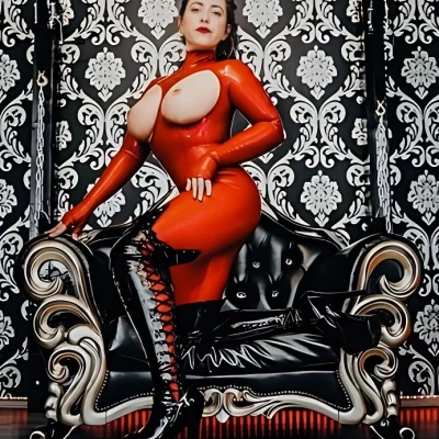 Deutsch Lady Latex