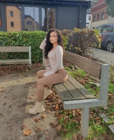 Bella Traumfrau 22j