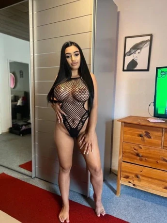 Yasmina Topservice