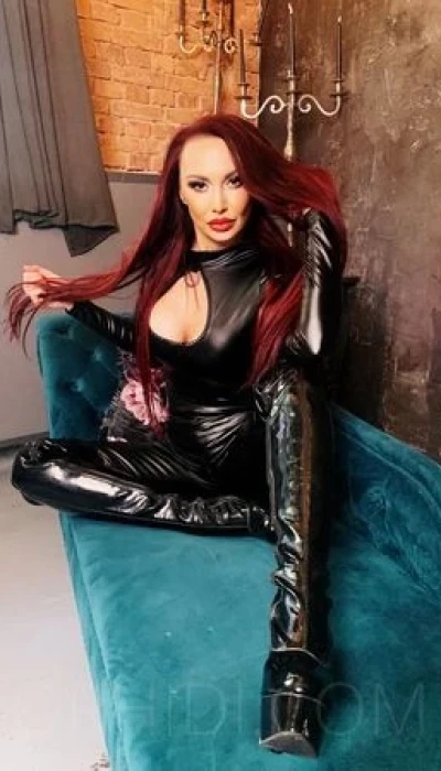 ELELA**Massage und bizarre