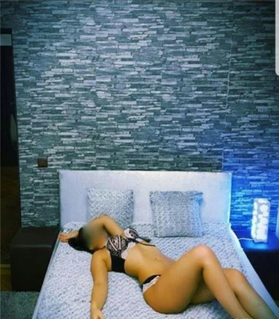 Claudia - Top-Service