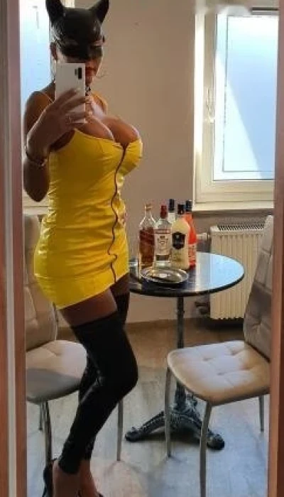 Trans Latina Xxl