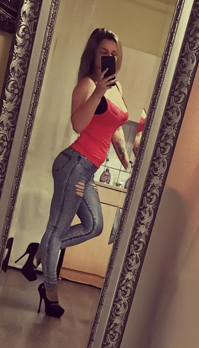 Nicole Aus Lettland
