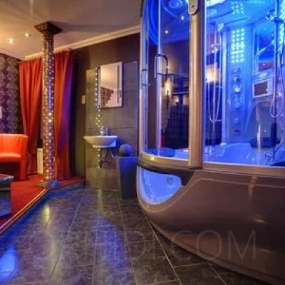 RAMONA BAR