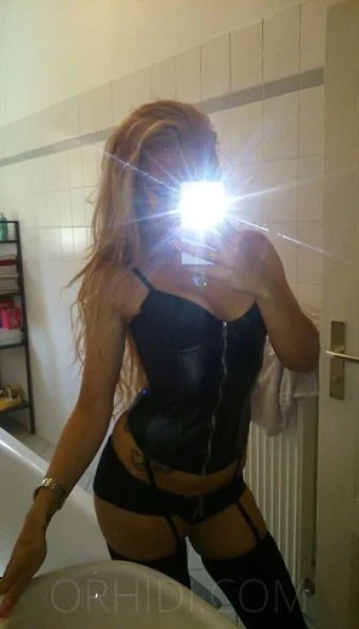 SEXY-MICHELLE