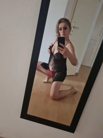 Suzi
