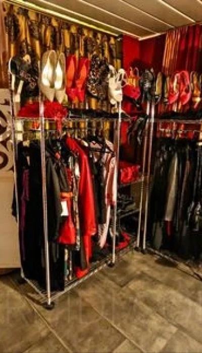 Heaven&Hell Domina Erotikhaus