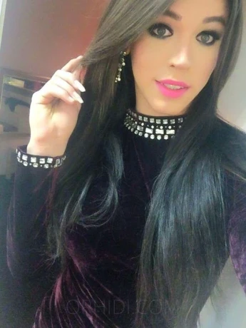 TS Roxy Latina