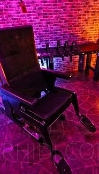 Heaven&Hell Domina Erotikhaus
