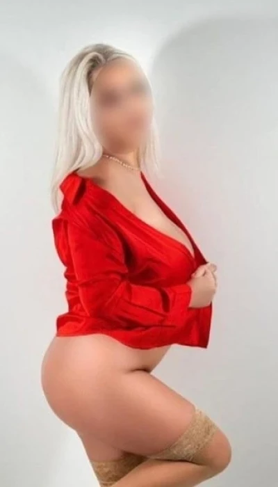 Blonde Traumfrau Veronika