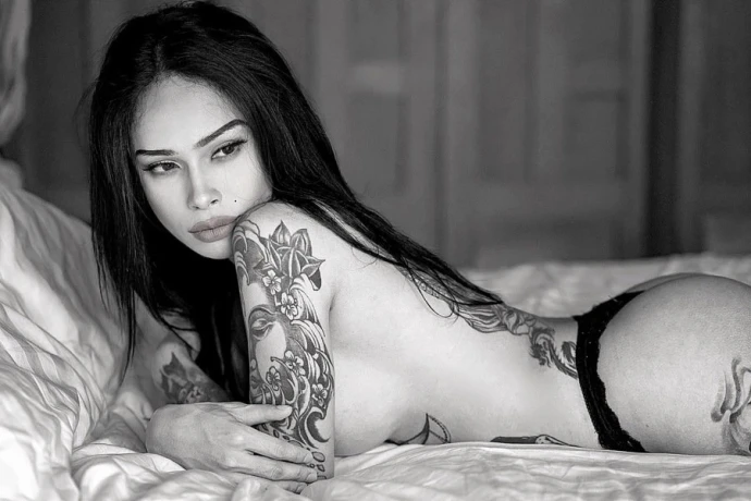 TS Bella