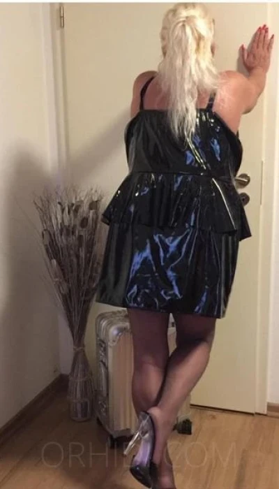 Deutsche Larizza, KS privat