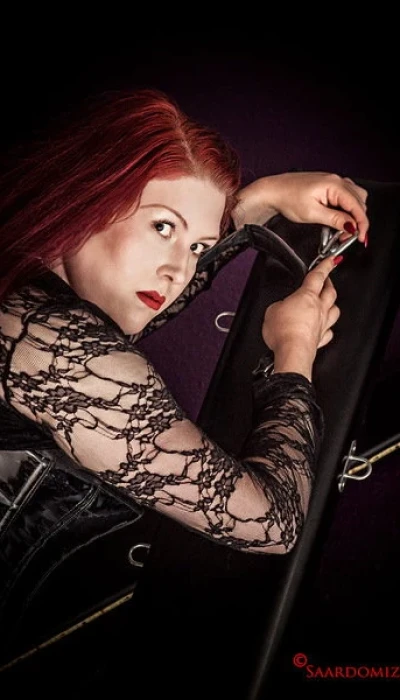 Miss Kinky La Rouge Fr Dr La Rouge