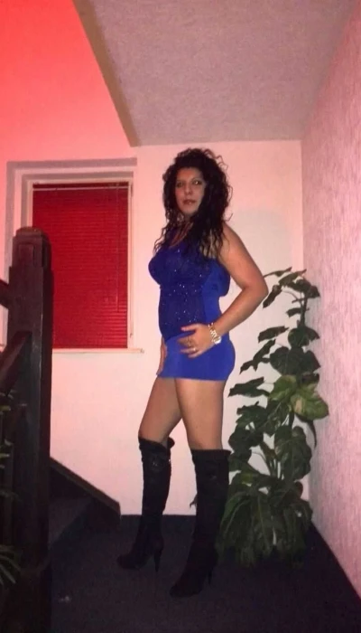 Martina 9