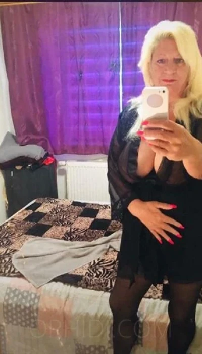 Deutsche Larizza, KS privat