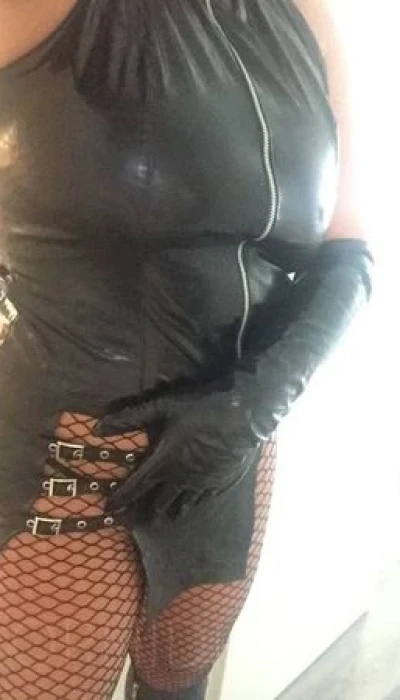 NEU!!! Lady Julia