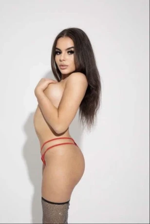 Vanessa Venus & Naomi Steele