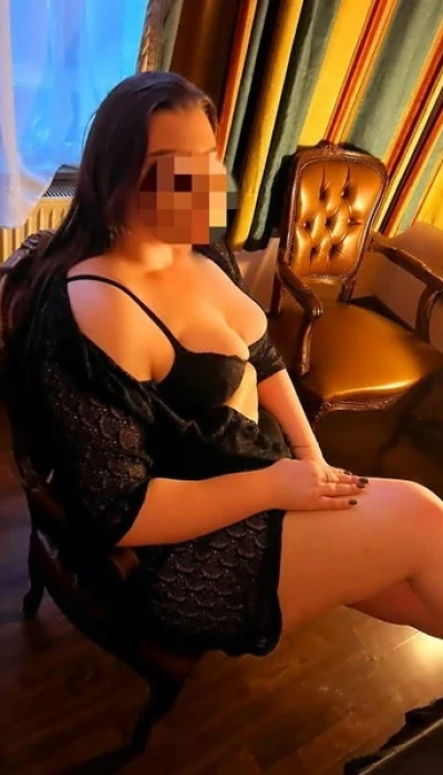 Isabella Polin Mit Mega Service