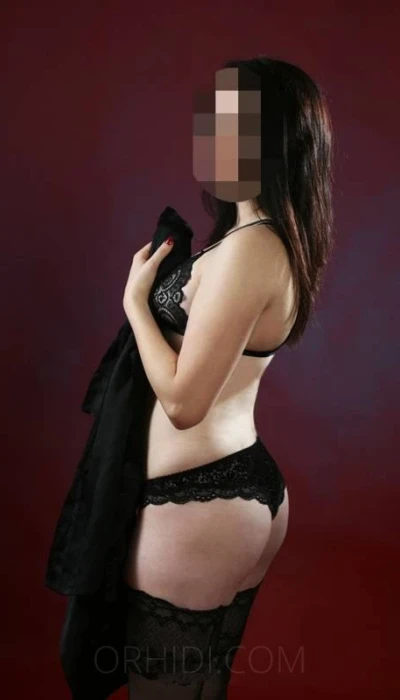 Jasmin aus Magdeburg