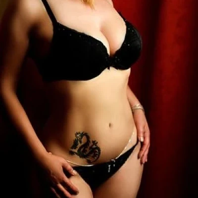 Nadine Blond